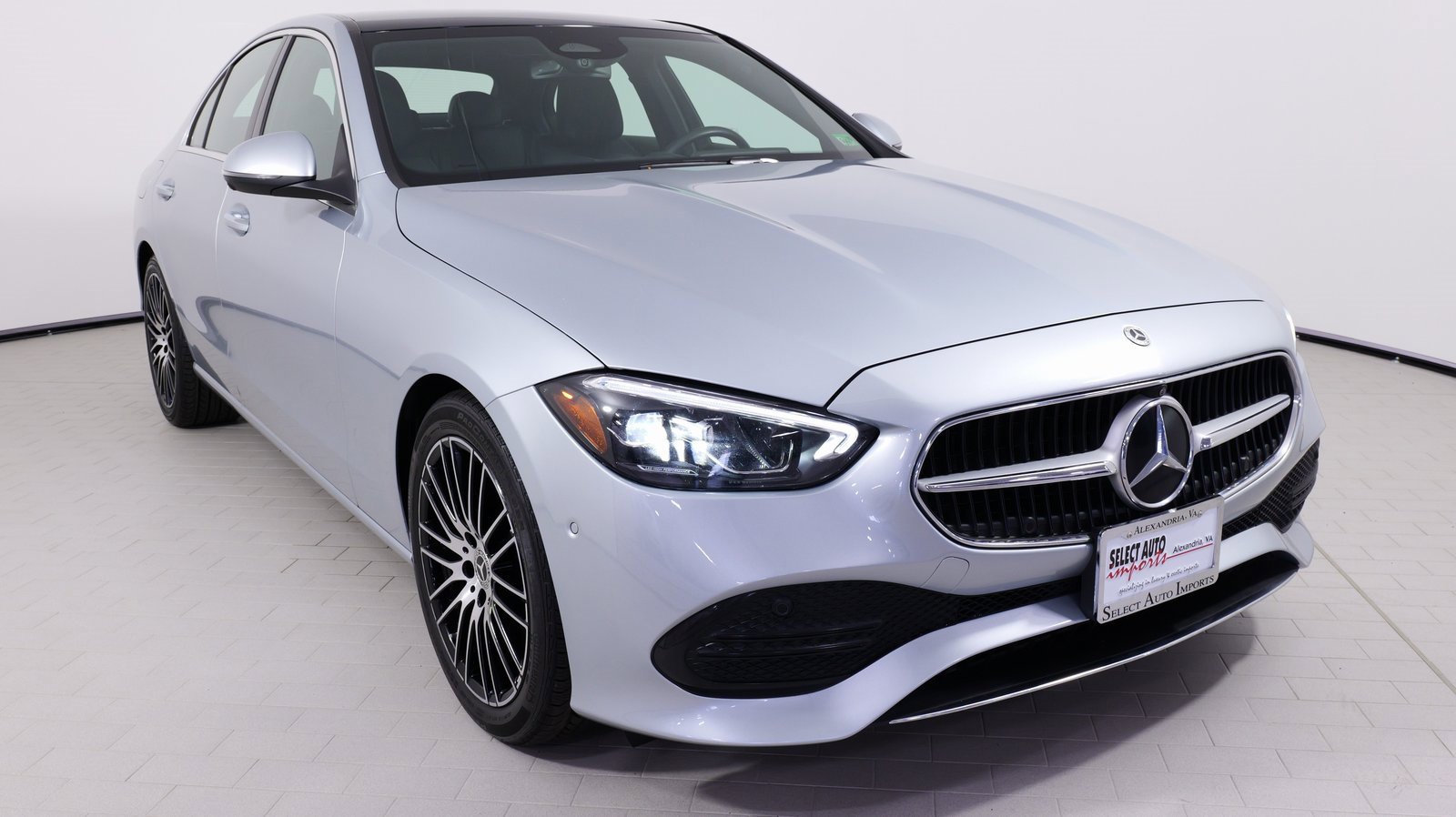 Used 2023 Mercedes-Benz C 300 4MATIC Sedan image 9