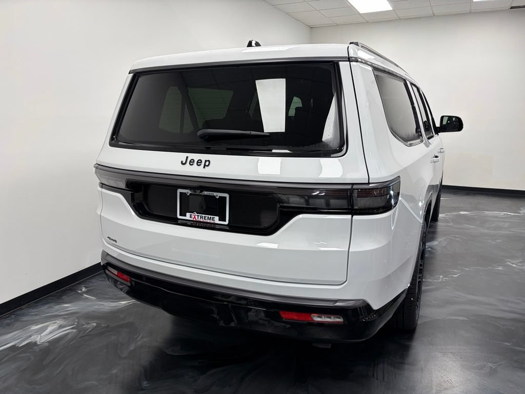 New 2026 Jeep Grand Wagoneer L Limited AWD/4WD image 7
