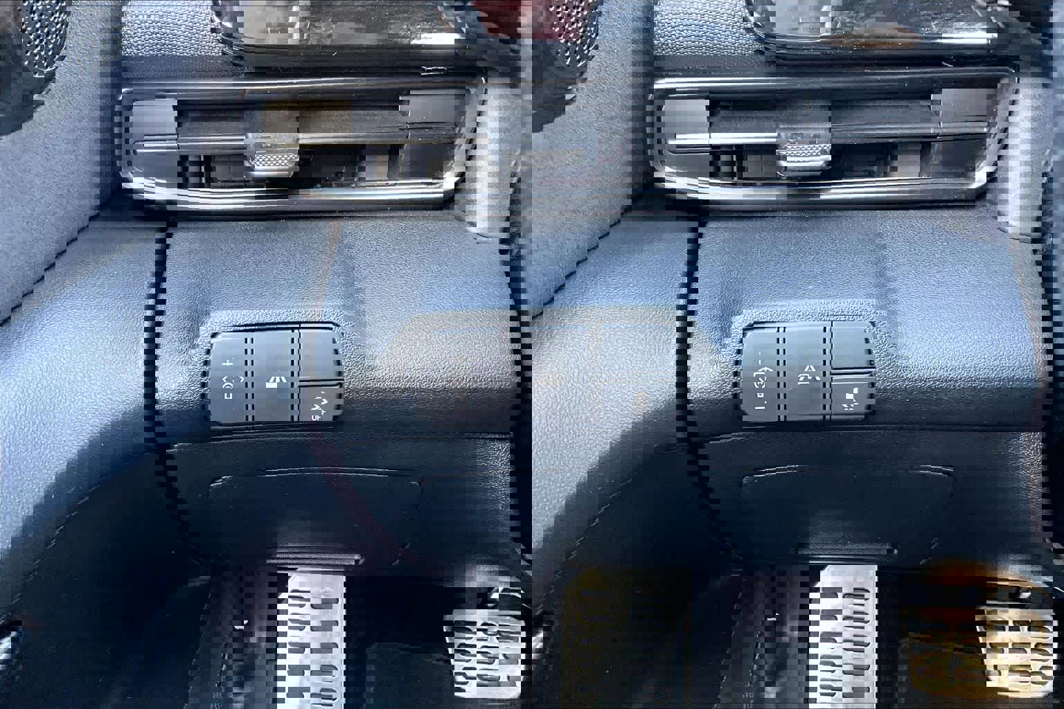 Used 2023 Hyundai Elantra N image 33