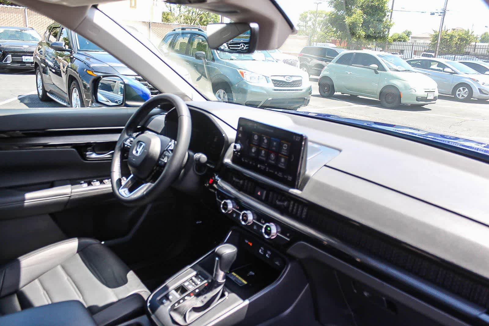 Used 2025 Honda CR-V EX-L image 22