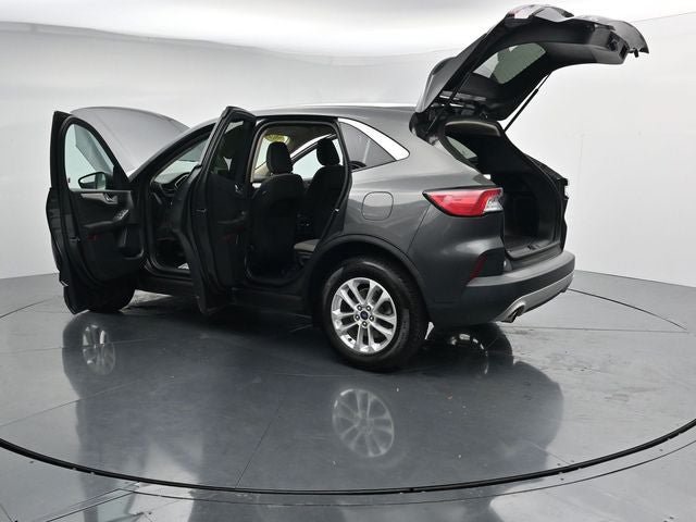 Certified 2020 Ford Escape SE AWD/4WD image 32