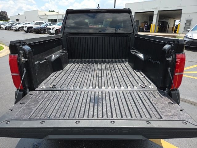 Used 2024 Toyota Tacoma SR AWD/4WD image 24