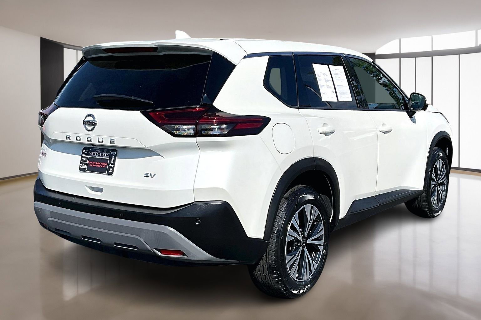 Used 2021 Nissan Rogue SV image 6