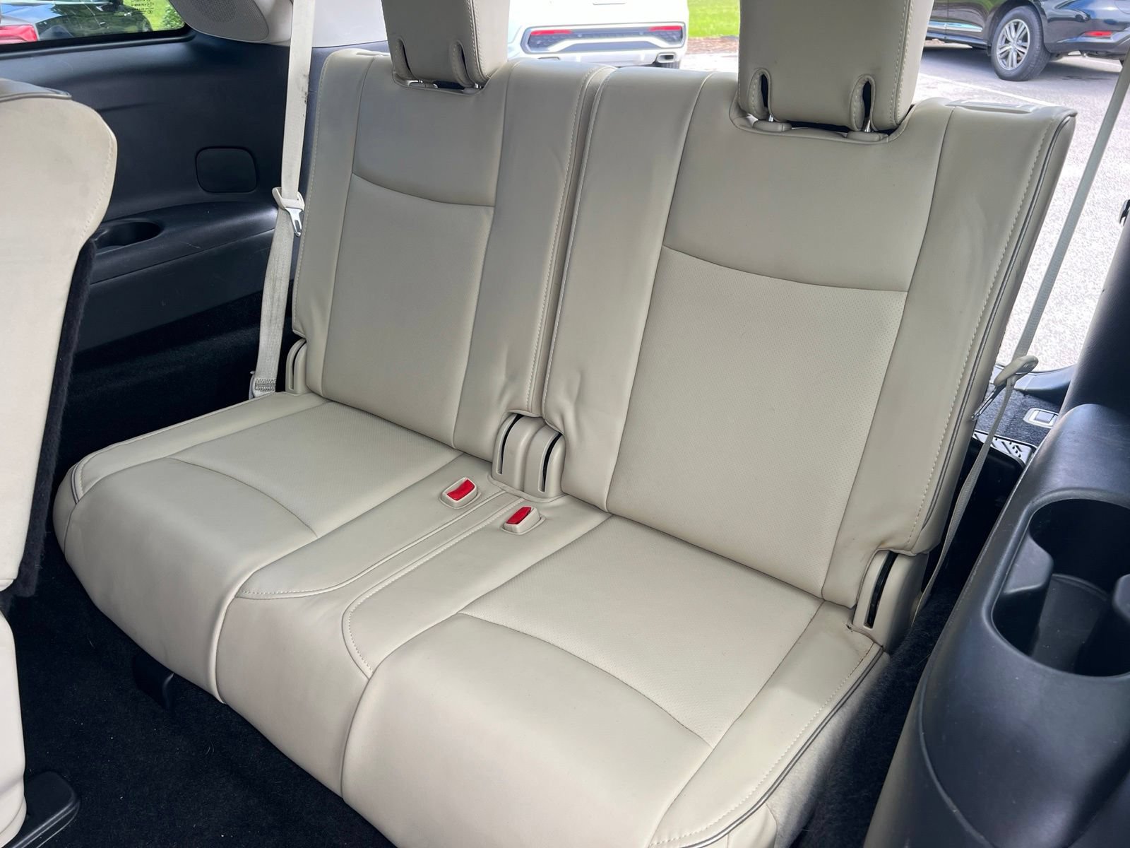Used 2020 INFINITI QX60 Luxe w/ Essential Package FWD image 38