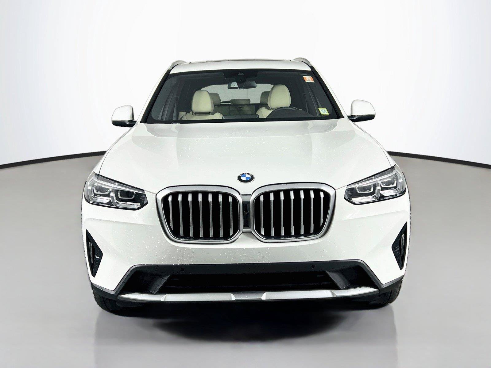 Used 2023 BMW X3 xDrive30i w/ Convenience Package AWD/4WD image 9