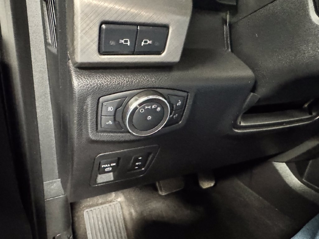 Used 2018 Ford F150 Limited w/ Trailer Tow Package AWD/4WD image 25