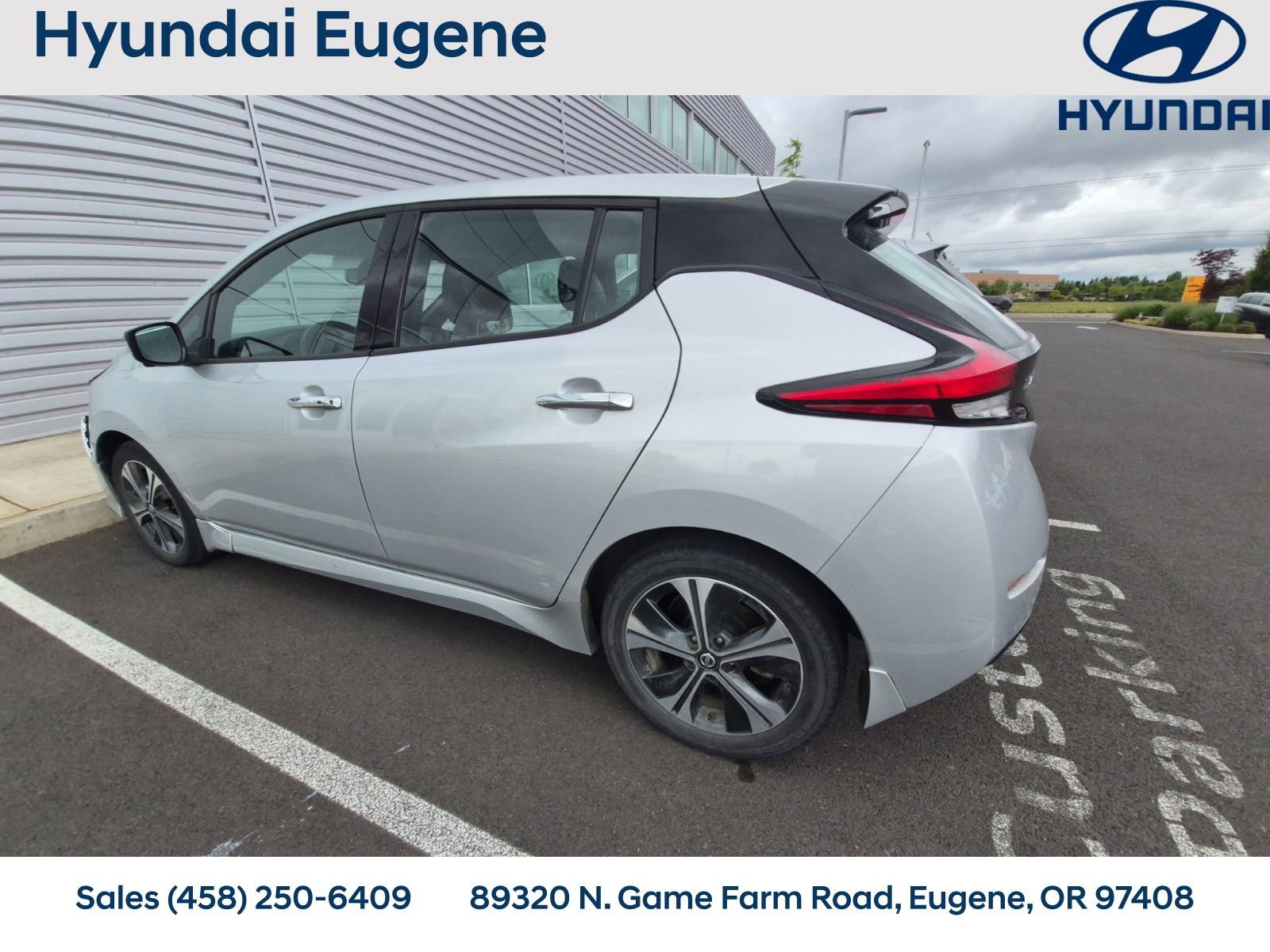 Used 2020 Nissan Leaf SL Plus FWD image 2