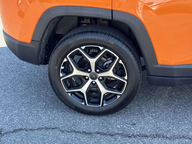 Used 2026 Jeep Compass Limited AWD/4WD image 8
