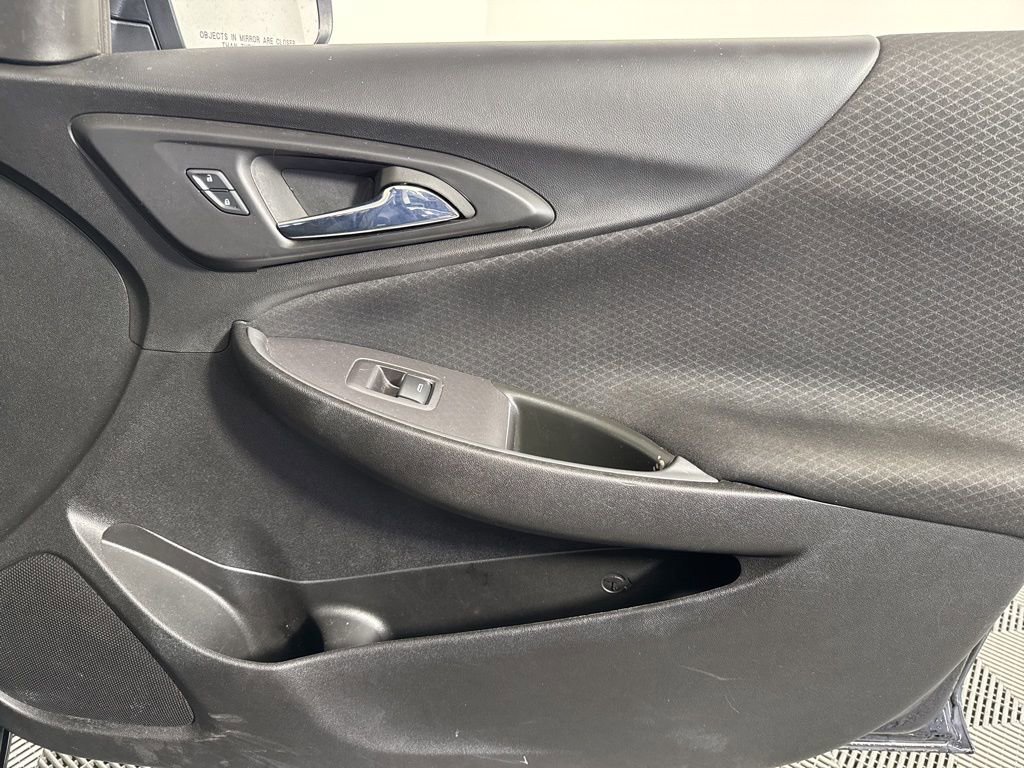 Used 2023 Chevrolet Malibu LT image 22