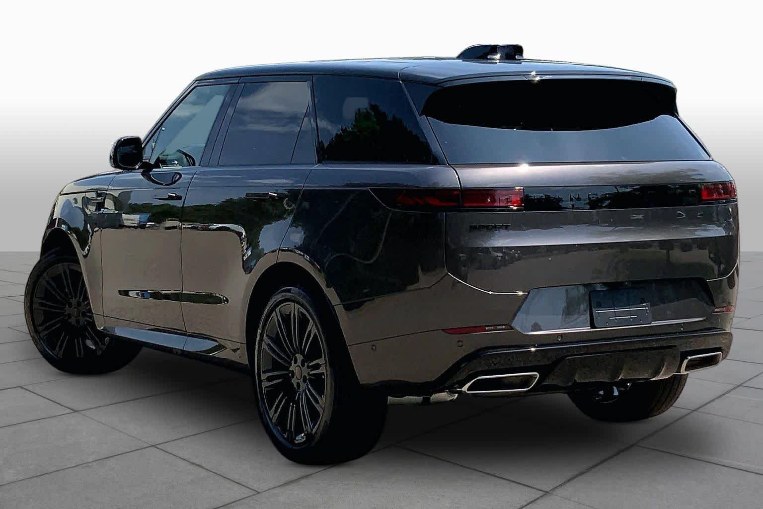 New 2026 Land Rover Range Rover Sport Dynamic SE AWD/4WD image 3