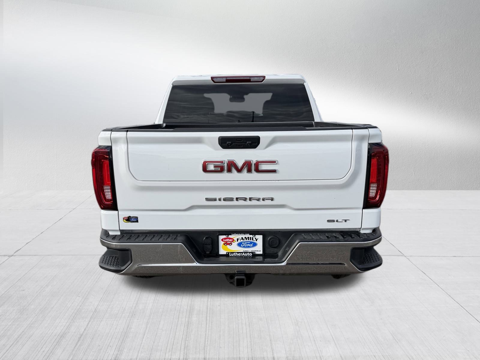 Used 2025 GMC Sierra 1500 SLT image 6