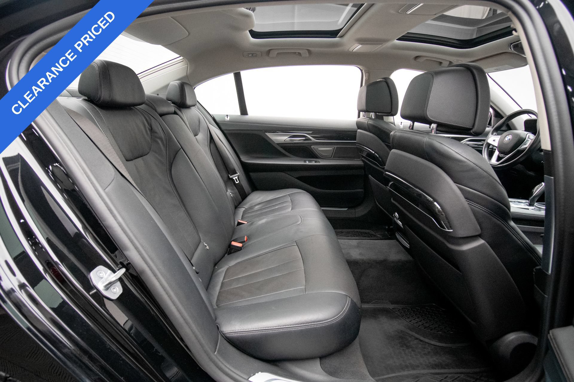 Used 2020 BMW 740i xDrive AWD/4WD image 22