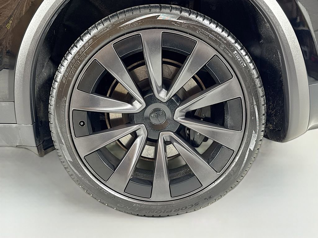 Used 2023 Tesla Model X AWD/4WD image 10