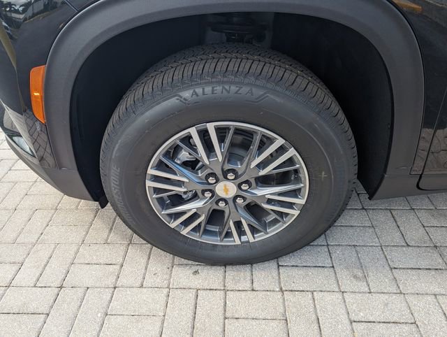 New 2026 Chevrolet Traverse LT w/ Driver Confidence Package FWD image 15