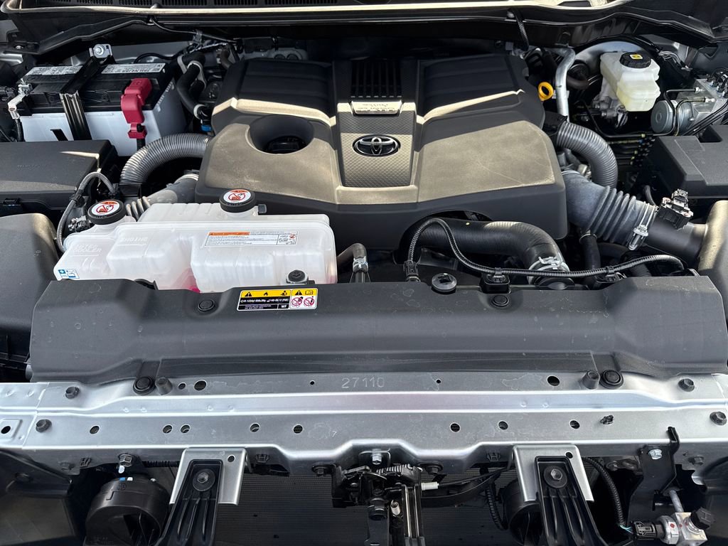 Used 2024 Toyota Tundra Platinum image 26