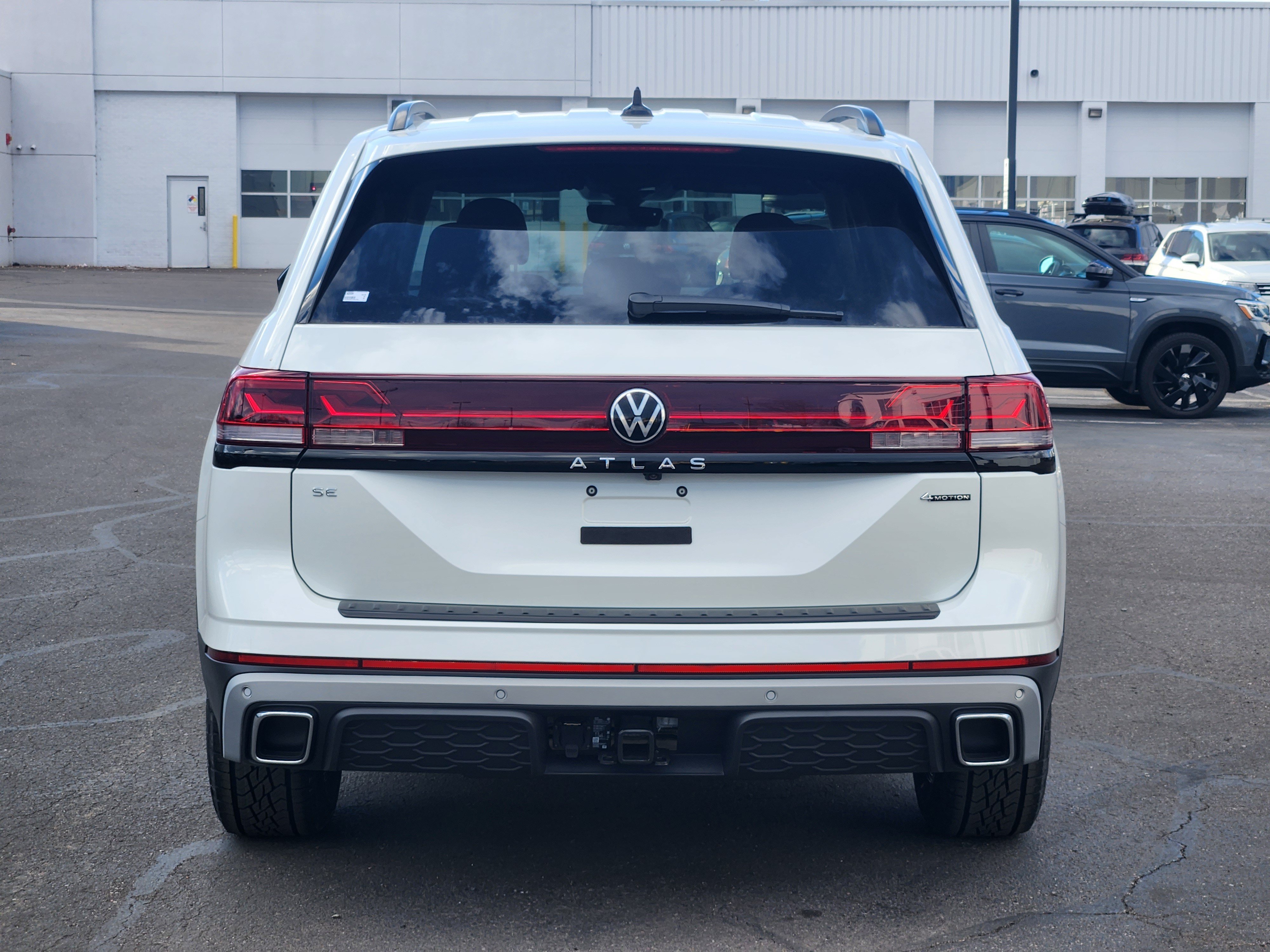 New 2026 Volkswagen Atlas Peak Edition AWD/4WD image 5