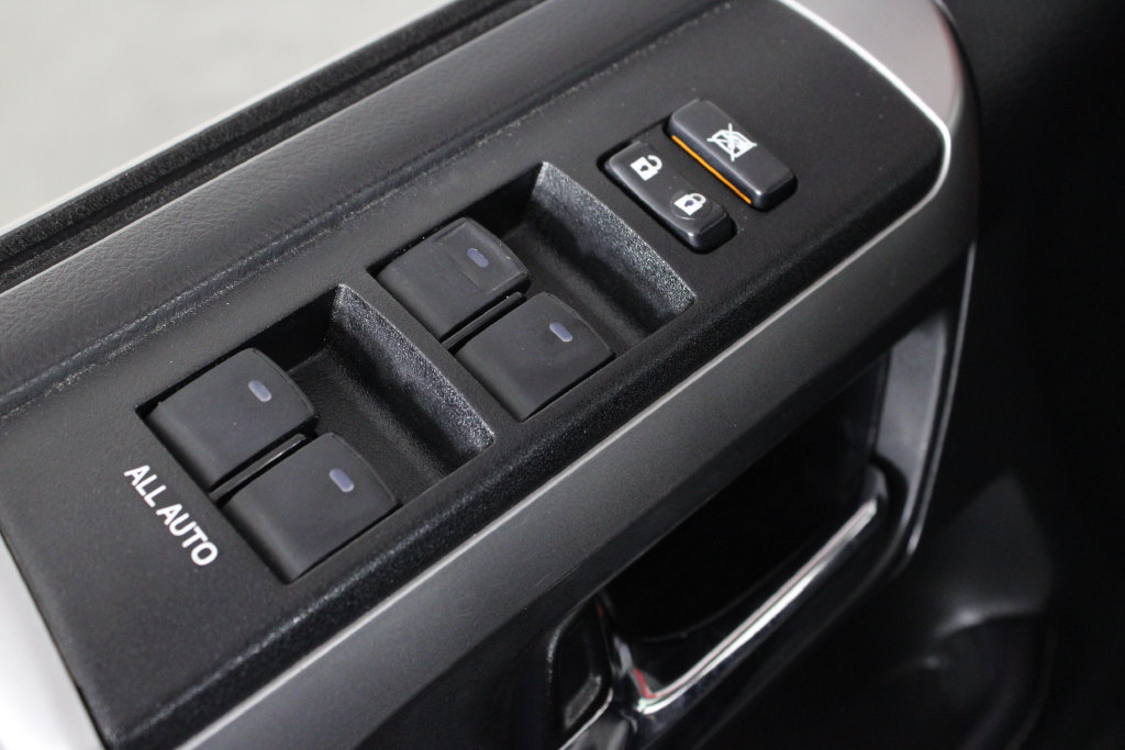 Used 2019 Toyota 4Runner SR5 RWD image 21