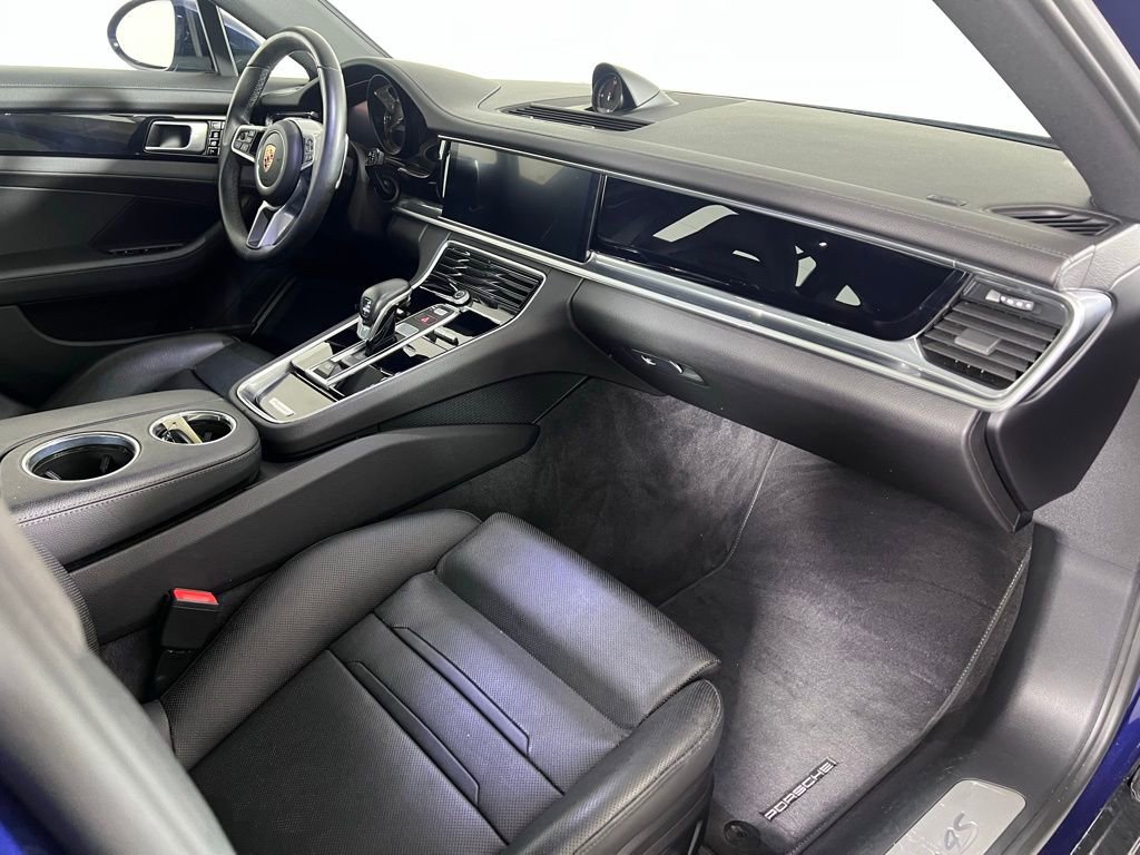Certified 2020 Porsche Panamera 4S image 20