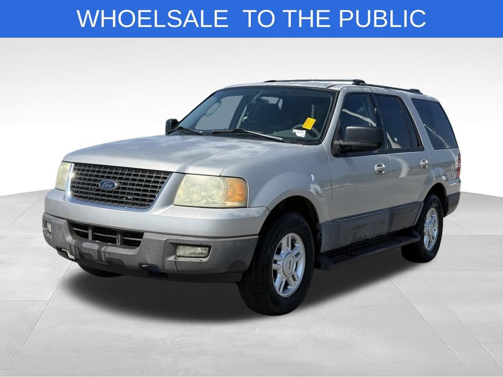 Used 2004 Ford Expedition XLT RWD image 2