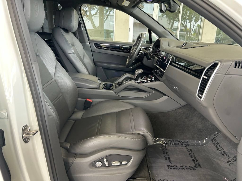 Used 2019 Porsche Cayenne AWD/4WD image 20