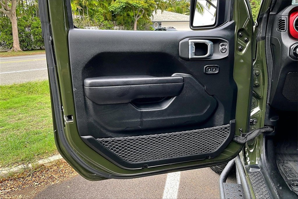 Used 2021 Jeep Wrangler Unlimited Rubicon image 18