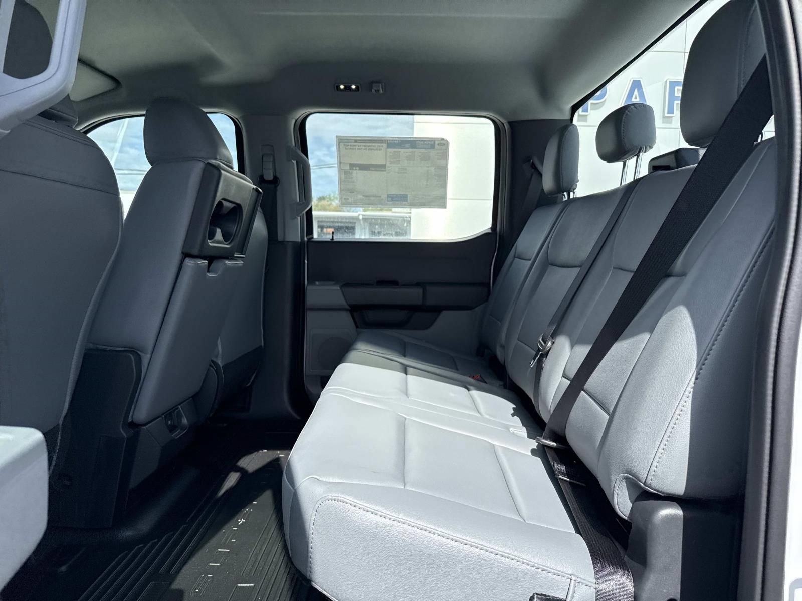 New 2026 Ford F250 XL w/ XL Chrome Package AWD/4WD image 11