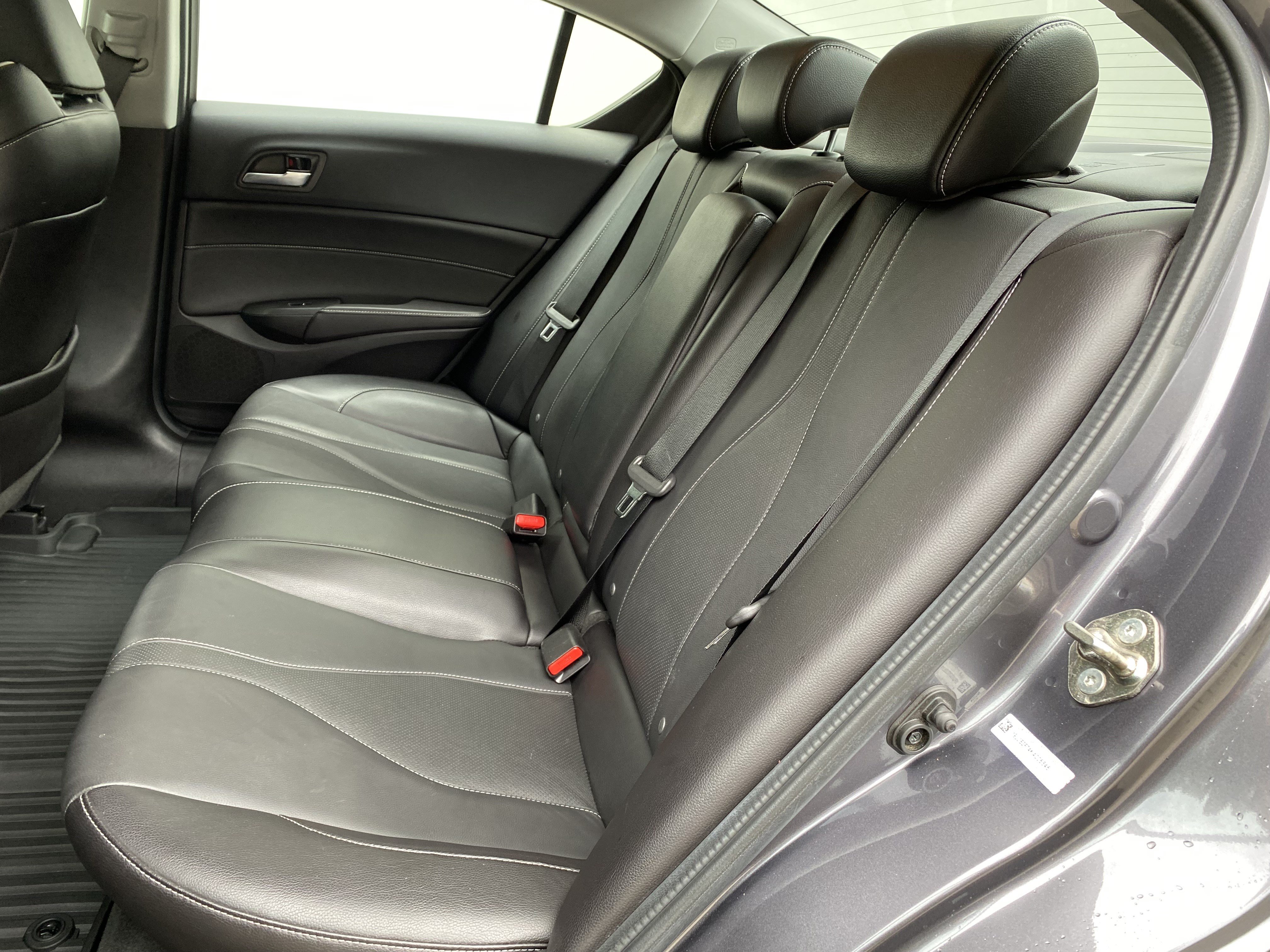 Used 2019 Acura ILX FWD image 35