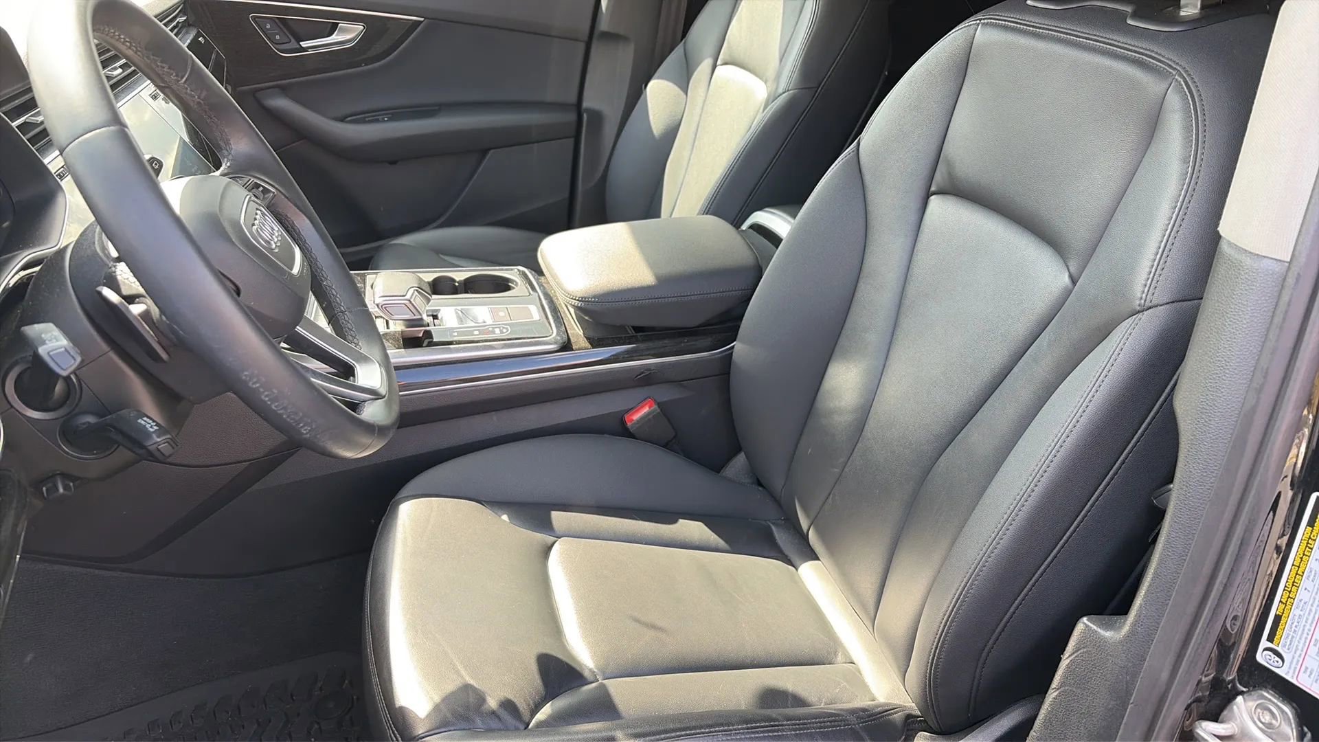 Used 2022 Audi Q7 3.0T Premium w/ Convenience Package image 9