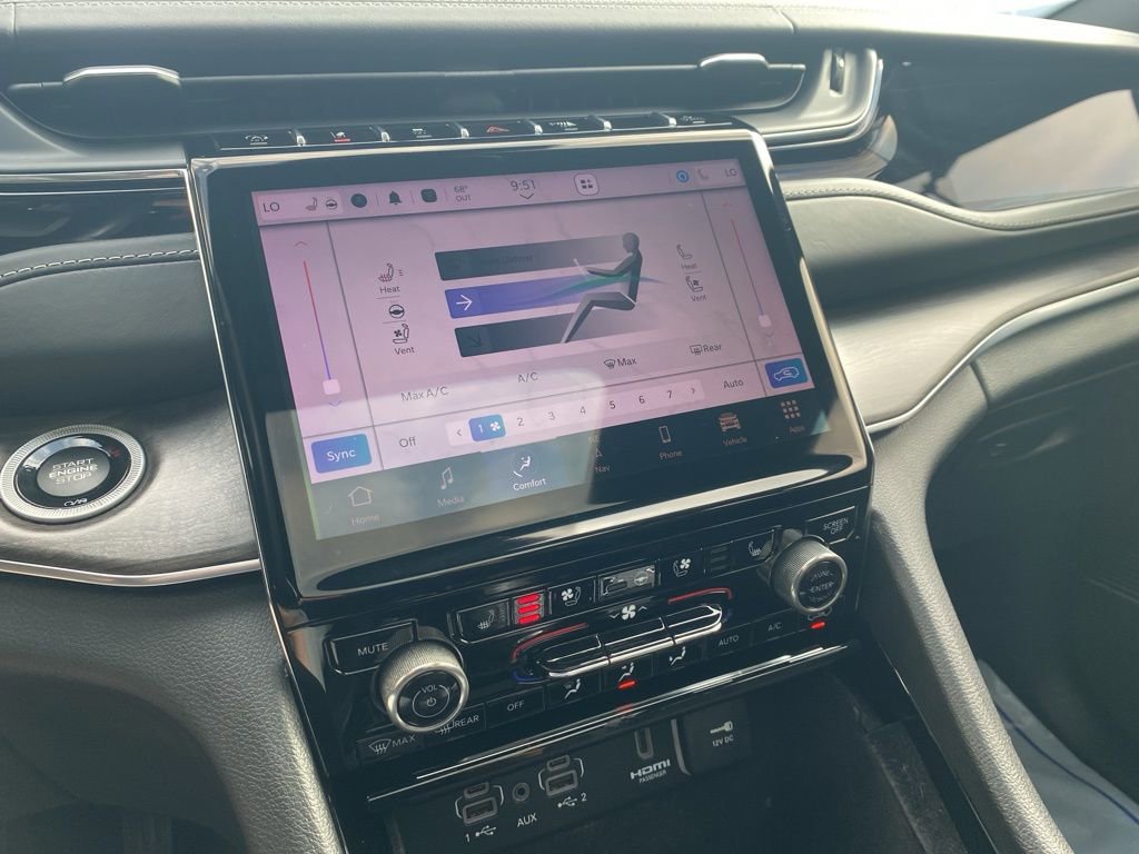 Used 2022 Jeep Grand Cherokee Overland image 31