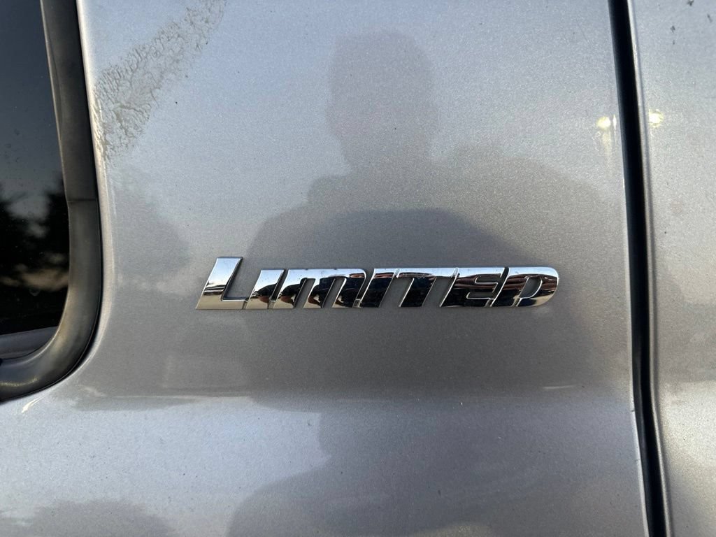 Used 2021 Toyota Tundra Limited RWD image 18
