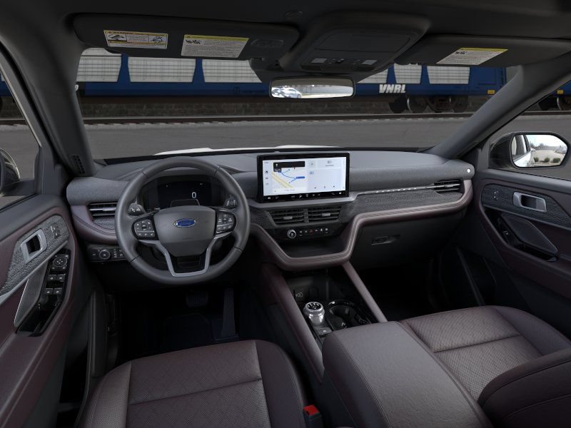 New 2026 Ford Explorer Platinum RWD image 9