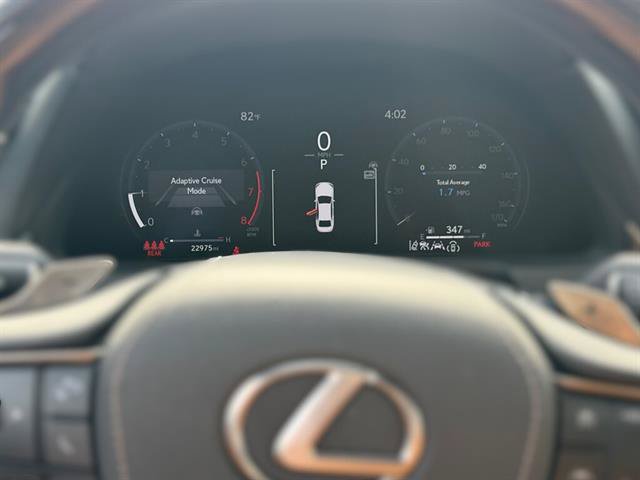 Used 2024 Lexus LS 500 w/ Interior Upgrade Package RWD image 12
