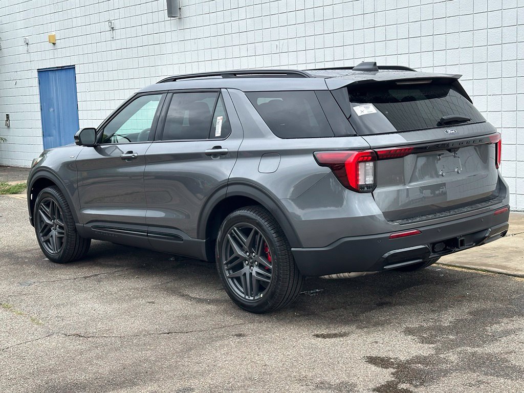 New 2027 Ford Explorer ST-Line w/ Premium Package AWD/4WD image 33