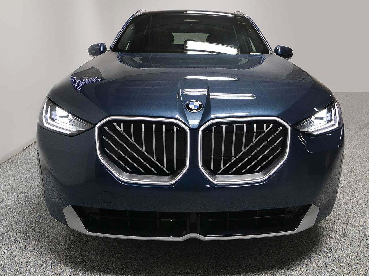 Used 2026 BMW X3 xDrive30 AWD/4WD image 2