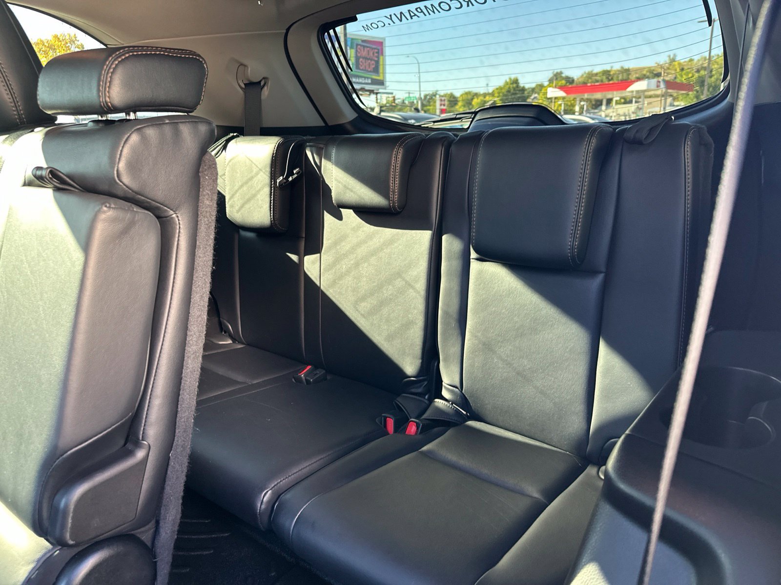 Used 2017 Toyota Highlander Limited Platinum FWD image 28