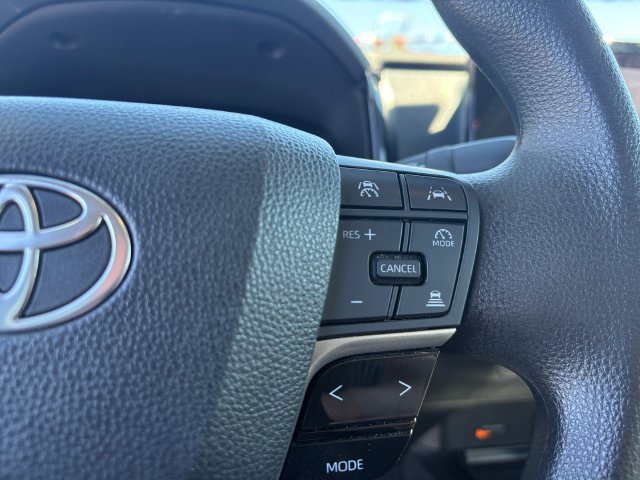 Used 2025 Toyota Camry LE FWD image 24