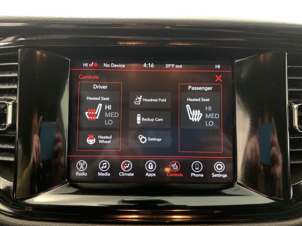 Used 2022 Dodge Durango GT image 28