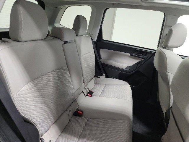 Used 2015 Subaru Forester 2.5i Premium w/ All-Weather Package image 20