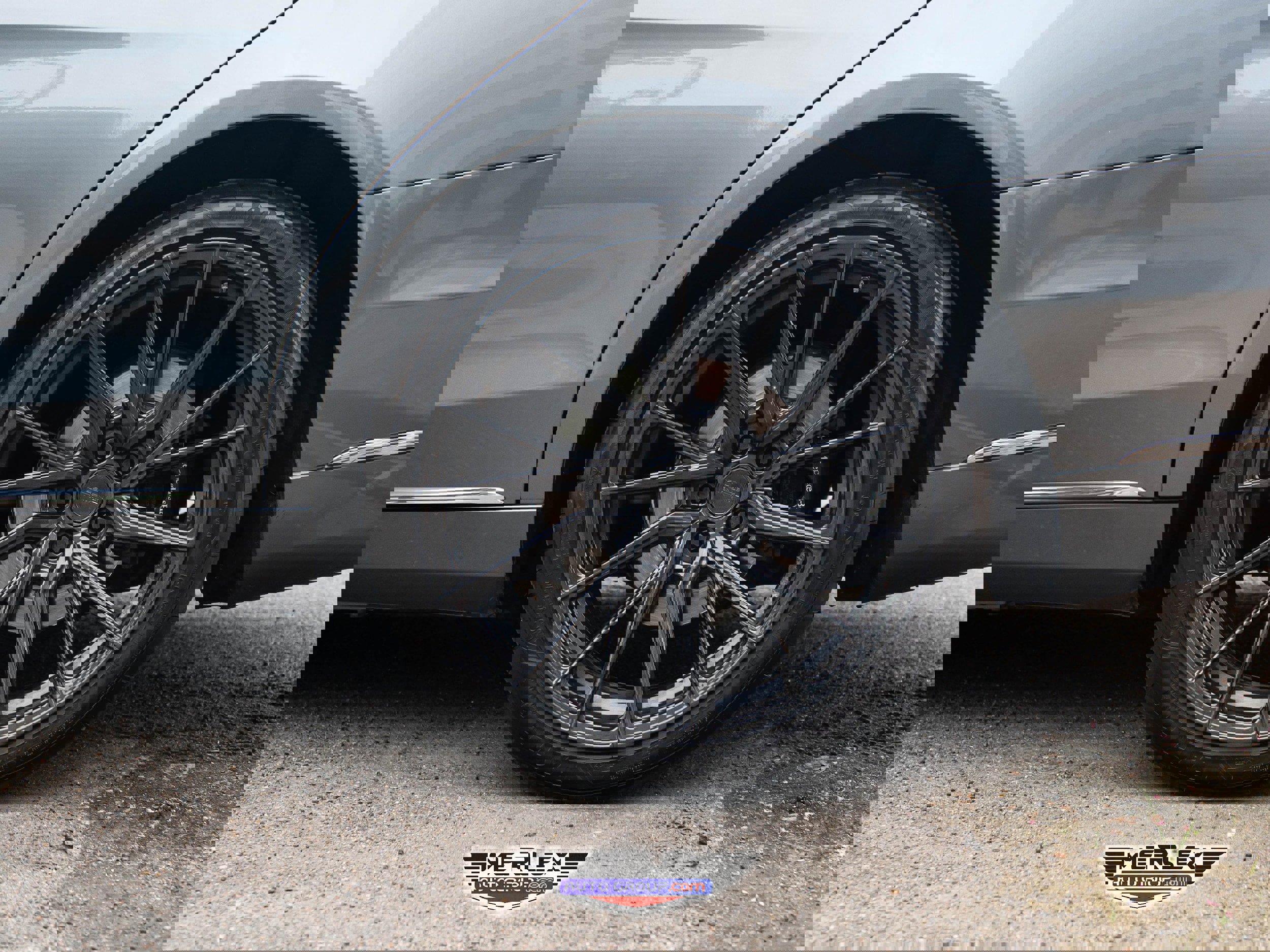 Used 2019 Mercedes-Benz S 560 4MATIC Sedan w/ Premium Package image 10