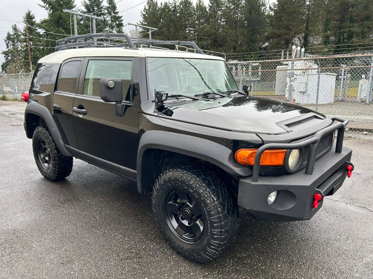 Used 2010 Toyota FJ Cruiser 4WD AT image 3