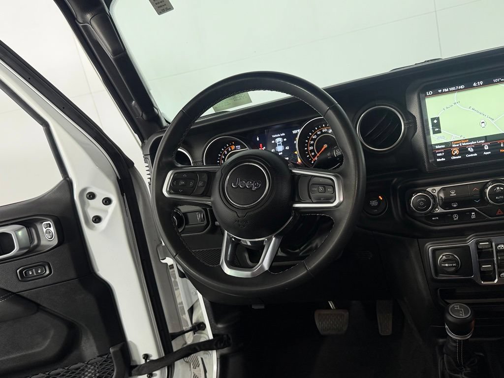 Certified 2023 Jeep Gladiator Overland w/ Popular Equipment Package AWD/4WD image 13