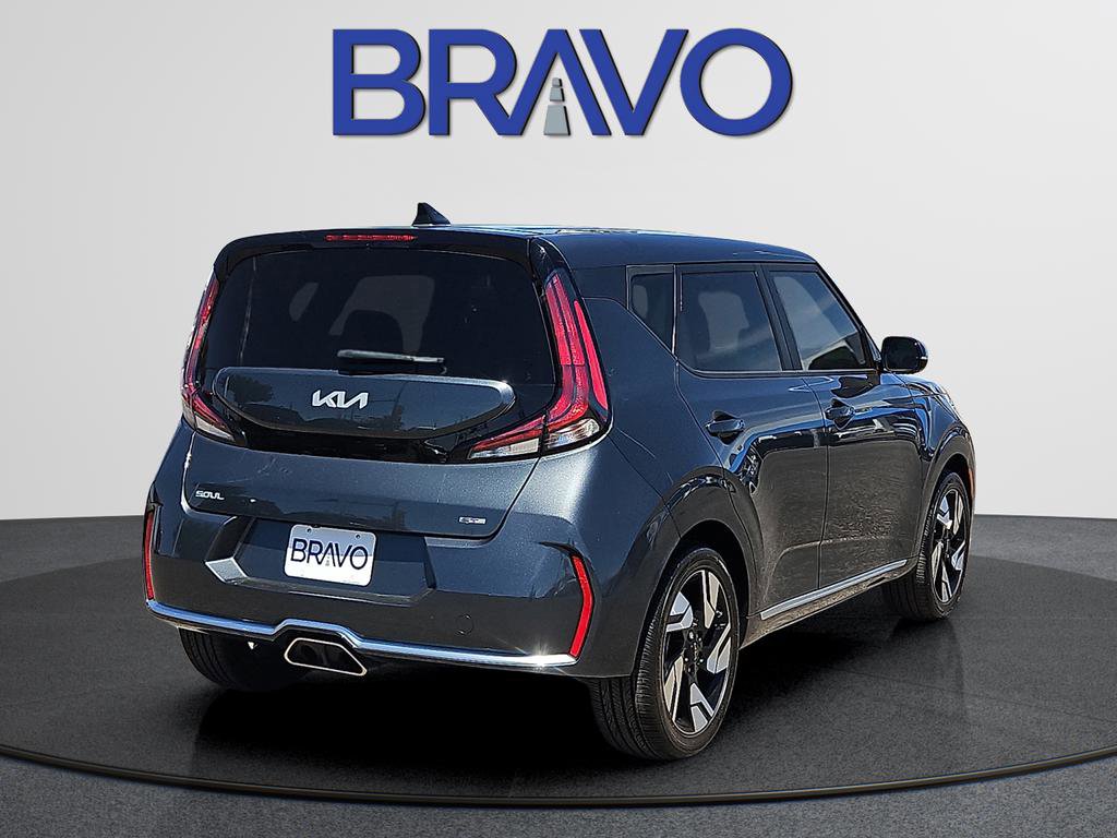 Used 2024 Kia Soul GT-Line FWD image 4