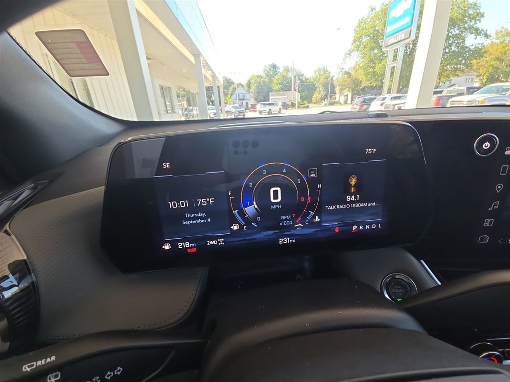 New 2026 Chevrolet Equinox LT w/ Convenience Package II image 12