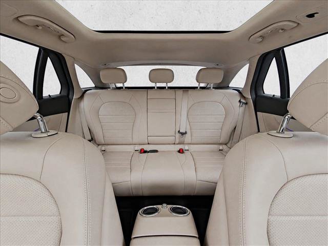 Used 2022 Mercedes-Benz GLC 300 image 22