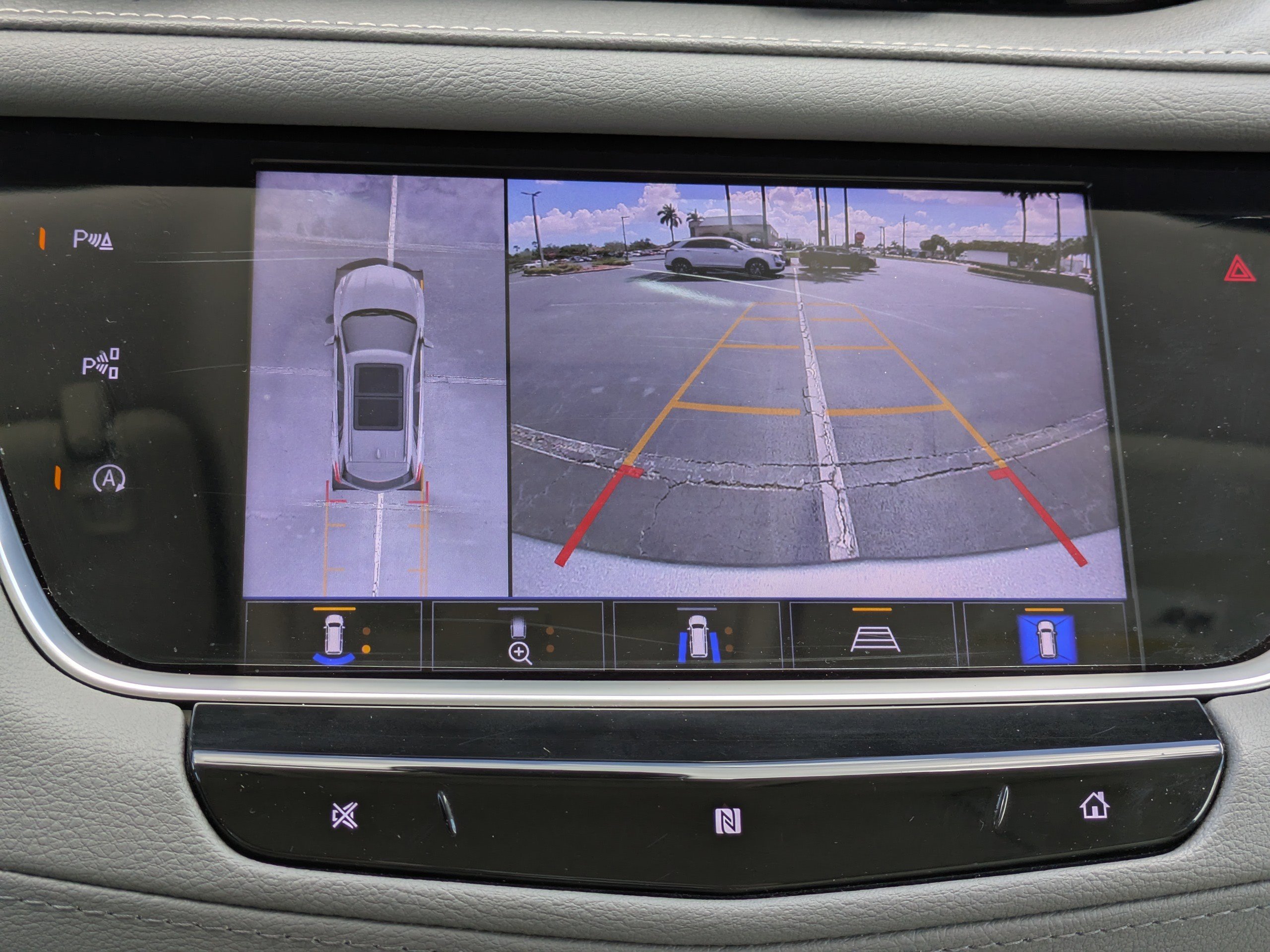 Used 2021 Cadillac XT5 Premium Luxury image 28