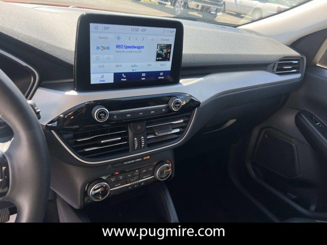 Used 2022 Ford Escape SEL w/ Technology Package image 29