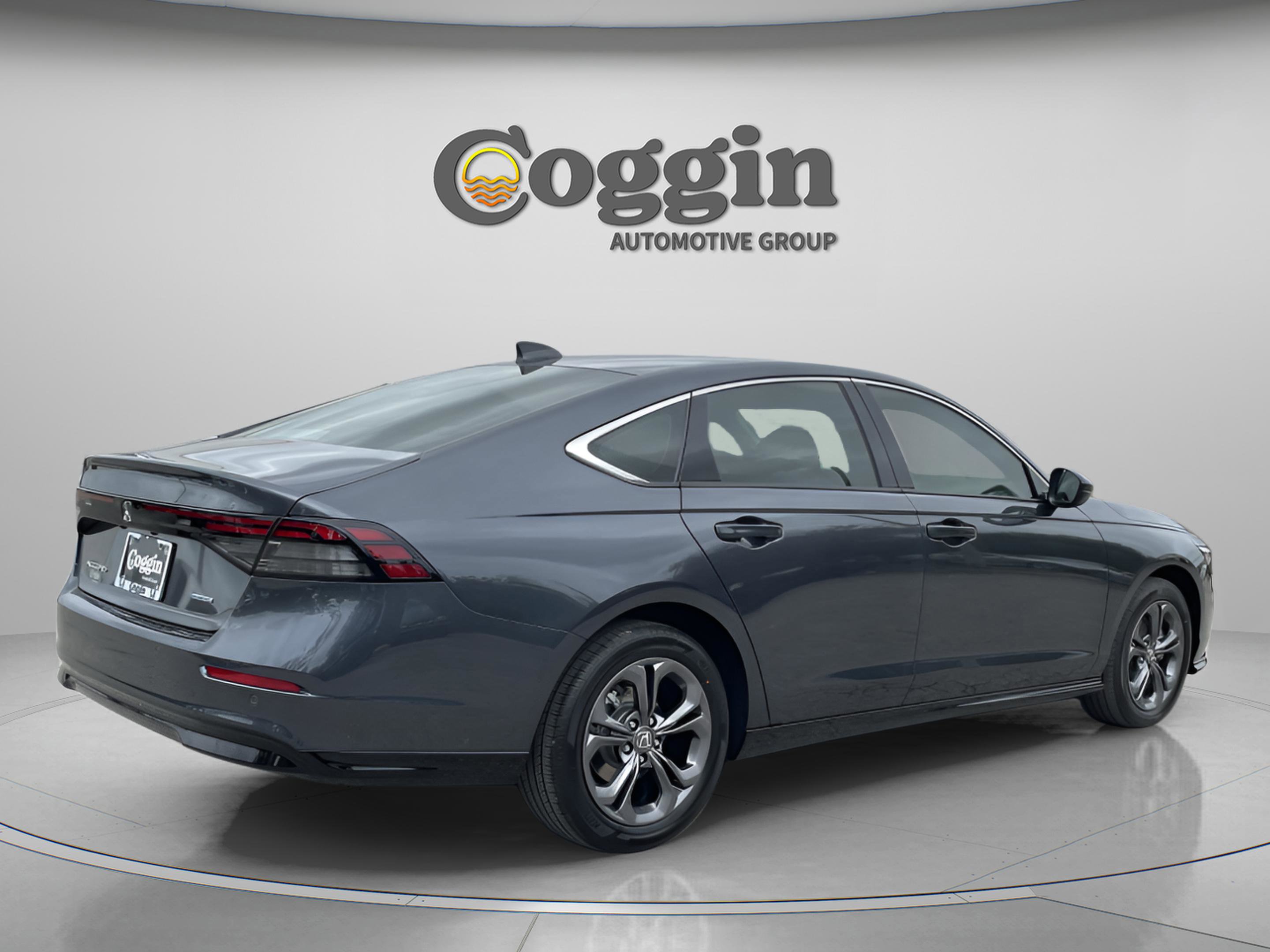 New 2025 Honda Accord EX-L image 7