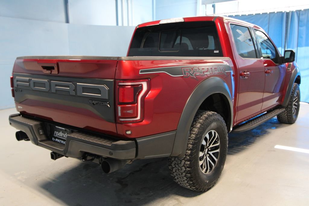 Used 2019 Ford F150 Raptor w/ Equipment Group 802A Luxury image 38