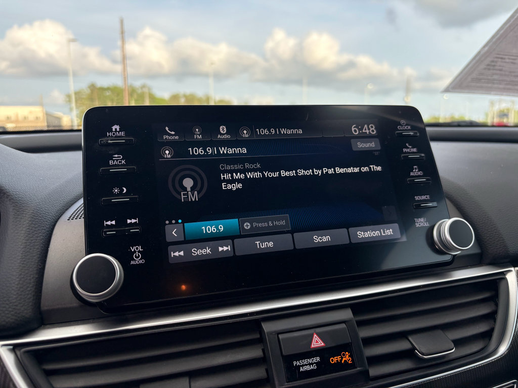Used 2019 Honda Accord Sport image 14