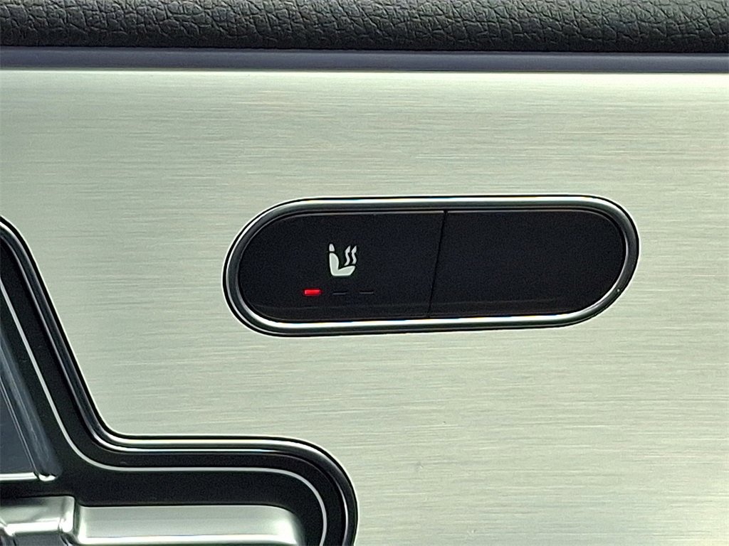 Used 2024 Mercedes-Benz CLA 250 4MATIC image 25